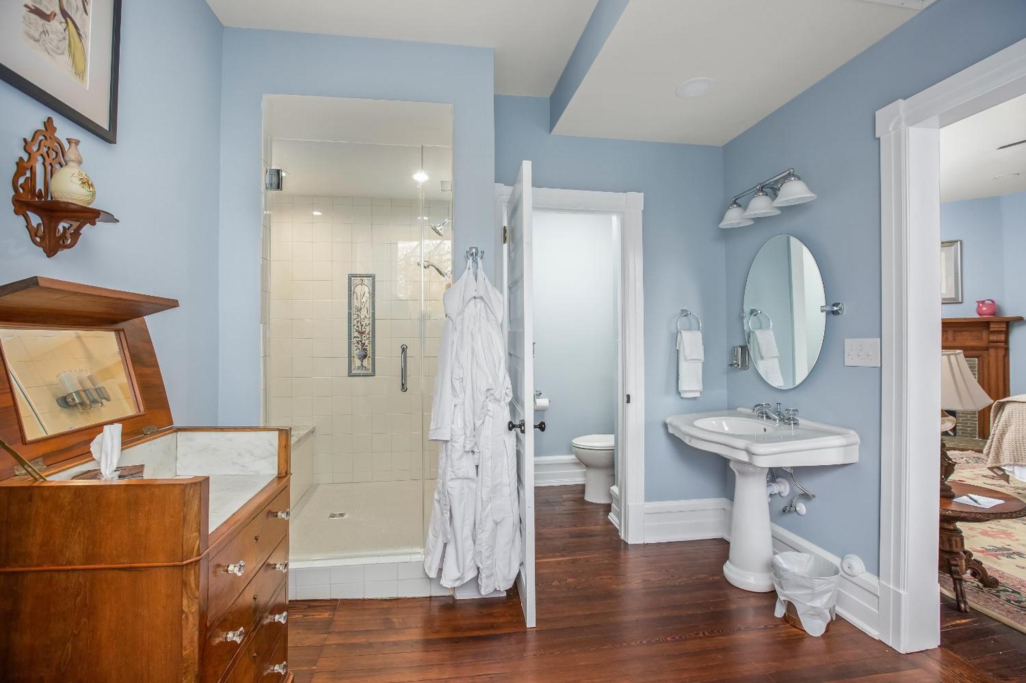 Summit Street Inns Winston-Salem Phòng bức ảnh